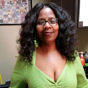 Meet your Posher, Donna